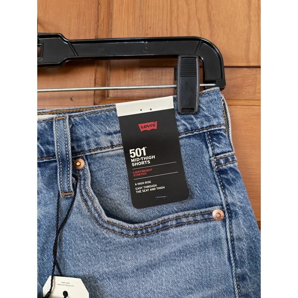 Women's Levi's 501 Mid-Thigh Denim Shorts High-Rise Size 27 NWT
